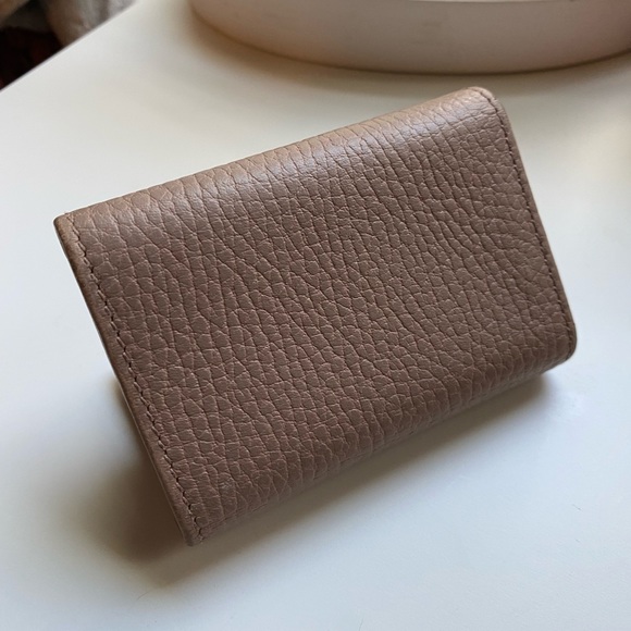 Gucci Key Holder - Picture 14 of 16